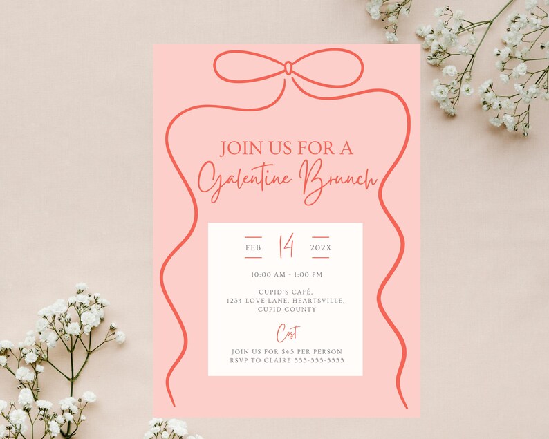 Op de afbeelding: Een roze Galentine's Brunch-uitnodiging met een strik- en lintontwerp. De uitnodiging bevat de datum, tijd, locatie en RSVP-informatie. De tekst is in een handschriftstijl.