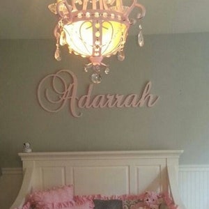 Letras de parede para berçário de menina, letras de madeira para decoração de parede de berçário, placa de nome, decoração de quarto infantil, nome de berçário com brilho