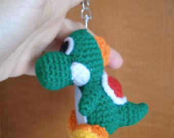 Mini-Yoshi-Amigurumi-Schlüsselanhänger, handgehäkelt, inspiriert von Super Mario World, Geschenk für Nintendo-Spieler, Geek-Accessoire. 9 cm (3,5 Zoll)