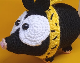 Pi-chan, ca. 19 cm, Amigurumi – Das liebenswerte Ferkel aus Ranma 1/2 | Handgefertigt mit Liebe!