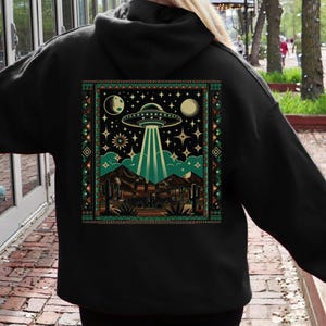 Retro Alien Graphic Hoodie: Women's UFO Sweatshirt