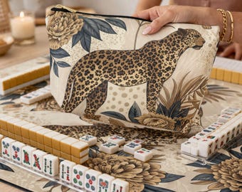 Estuche para accesorios con estampado de leopardo y flores, bolso para fichas de mahjong, neceser dorado neutro.