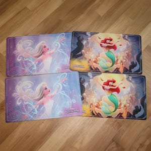 Disney Lorcana-speelmat – Elsa en Ariel | Met of zonder gestikte rand