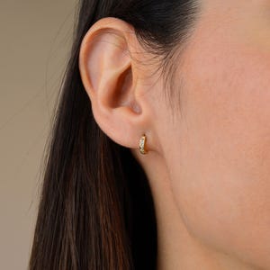 14K Gold Small Hoop Earrings - Dainty Gold Huggie Hoops - Gold Cute Earrings - Solid Gold Hoops - 8mm Simple Gold Earrings - Everyday Wear