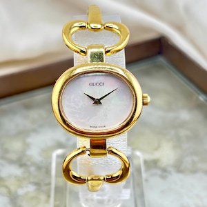 100% Authentic Gucci 1600 Watch Gold Tone Women’s Vintage Swiss Made