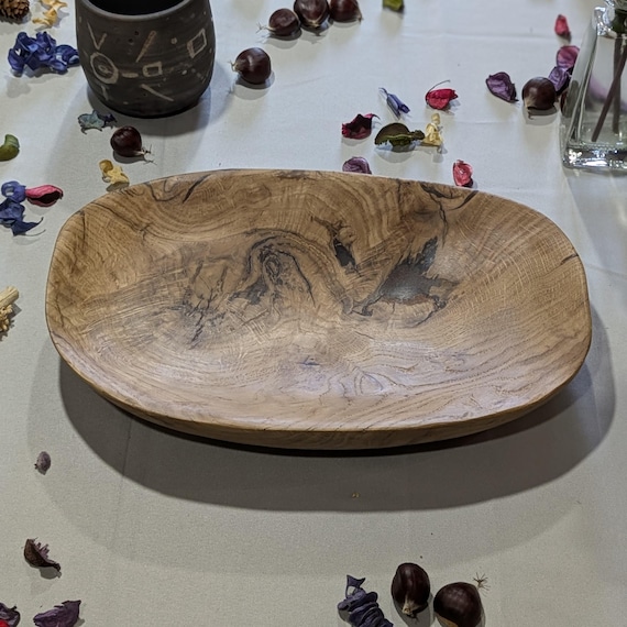 Plateau en bois de chêne recyclé – Pièce unique aux formes organiques