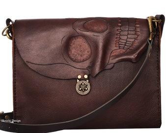 Skull messenger bag, computer bag in brown or black leather, gothic messenger bag, leather laptop bag, leather briefcase, men or women