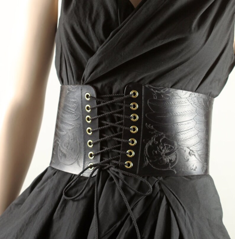 Waist cinch waist cincher underbust corset skull corset Etsy
