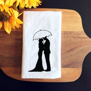 Romantic Couple with Umbrella Flour Sack Kitchen Cotton Tea Towel