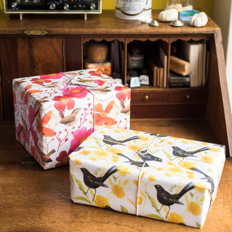 Blackbirds and Buttercups Luxury Gift Wrap Pack 100% Recycled Wrapping Paper image 5