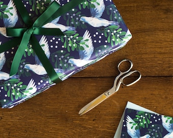 Pacote de embrulho de presente de Natal de luxo Mistletoe Dove - Papel de embrulho 100% reciclado