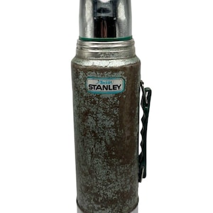 Vintage Stanley Aladdin Green Vacuum Bottle Thermos A-944DH 1
