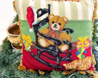 Holiday Christmas Xmas Teddy Bear Presents 14" Needlepoint Cushion Pillow Tassel