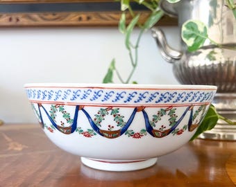 Vintage Japanese 8in Chinoiserie Asian Blue White Green Banner Porcelain Bowl