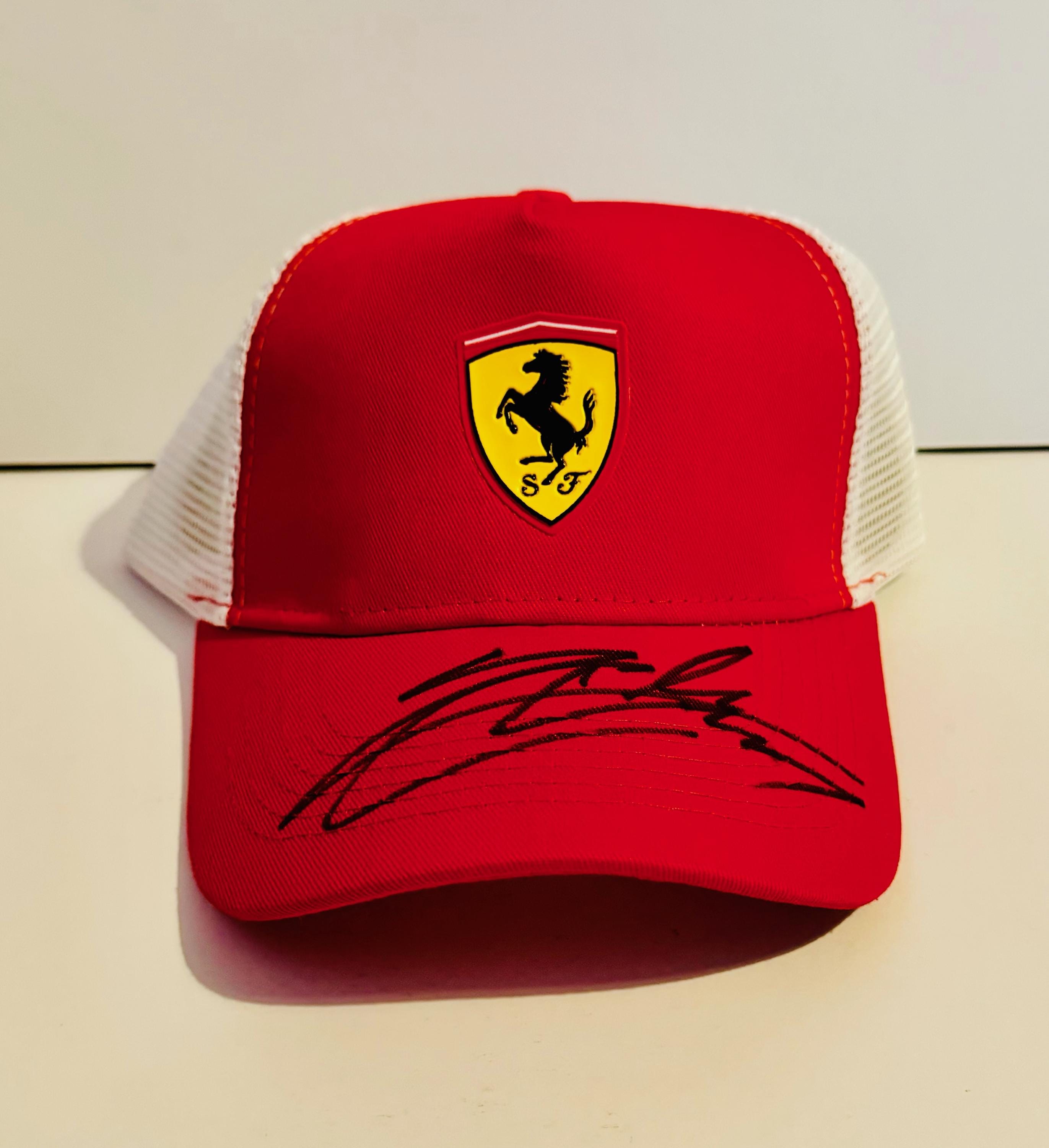 シャルル・ルクレール F1 直筆サイン入りフェラーリキャップ（COA付き