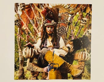 Fotografía autografiada de 12" con certificado de autenticidad de Johnny Depp