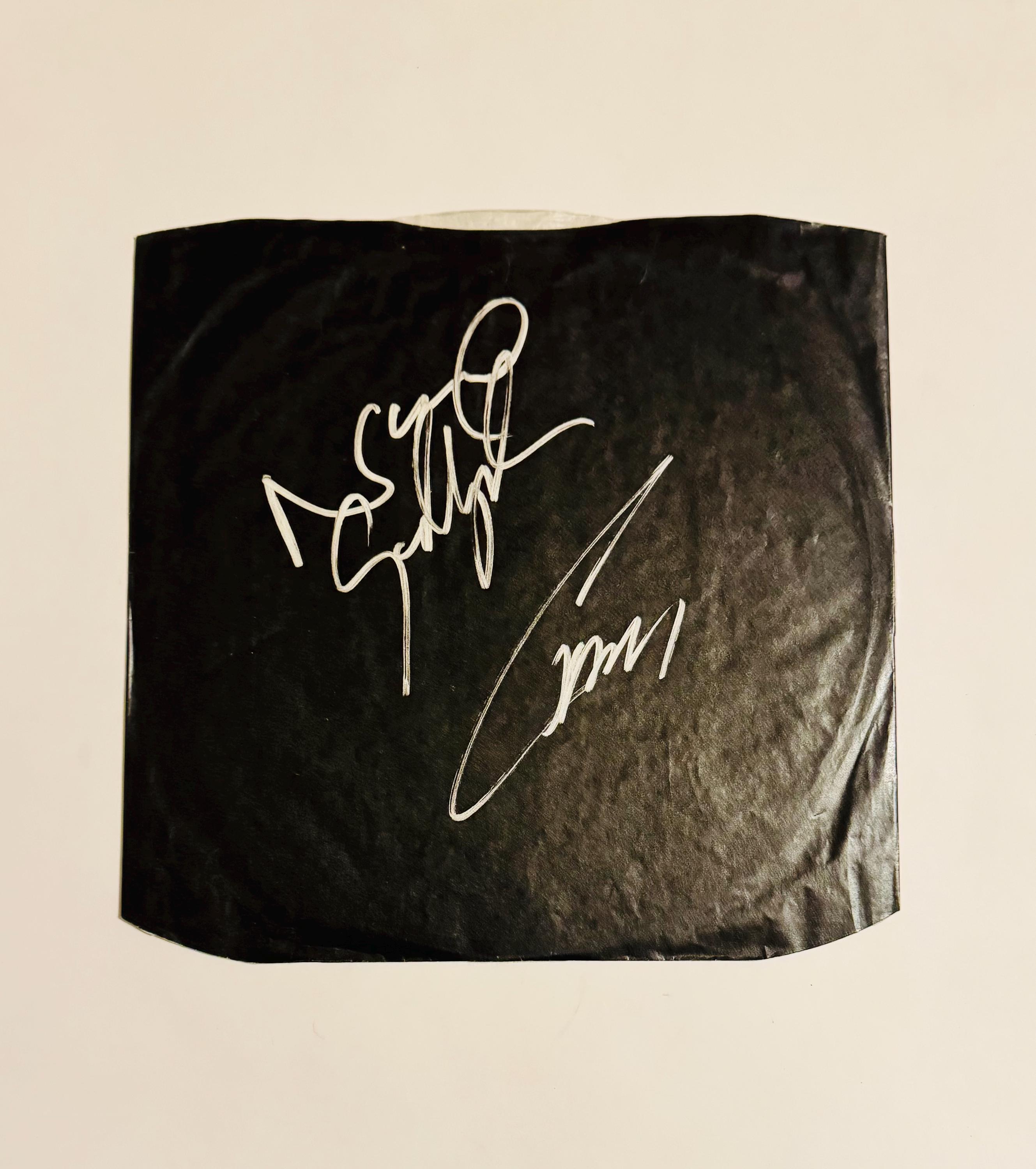 Noel gallagher autograph - Etsy 日本