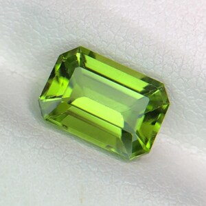 Emerald Cut Peridot Gemstone: 2.90 ct Natural August Birthstone, Pakistan Origin