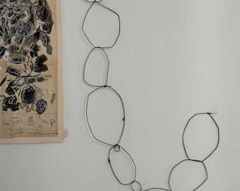 Wire ring wall art hanging, wire chain handmade in France. FREE SHIPPING