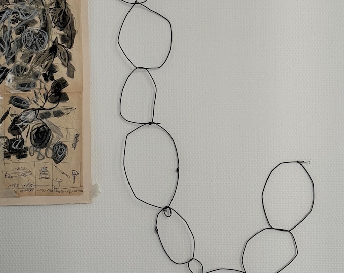 Wire ring wall art hanging, wire chain handmade in France. FREE SHIPPING