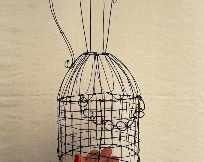 Wire vase, wabi sabi decoration
