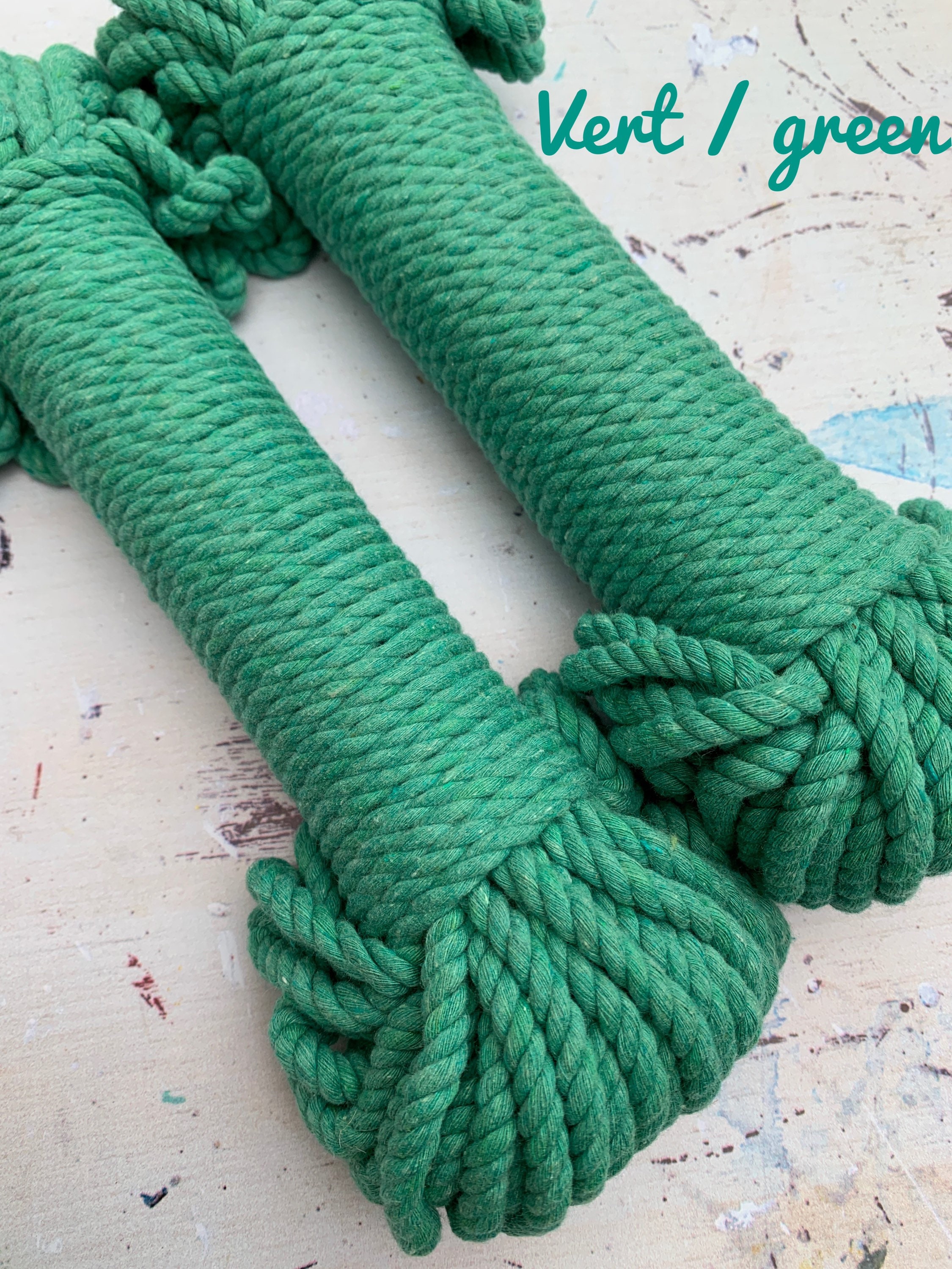 Macrame cord 5 mm / 100 feet / Twisted cotton rope / 3 Ply / macrame