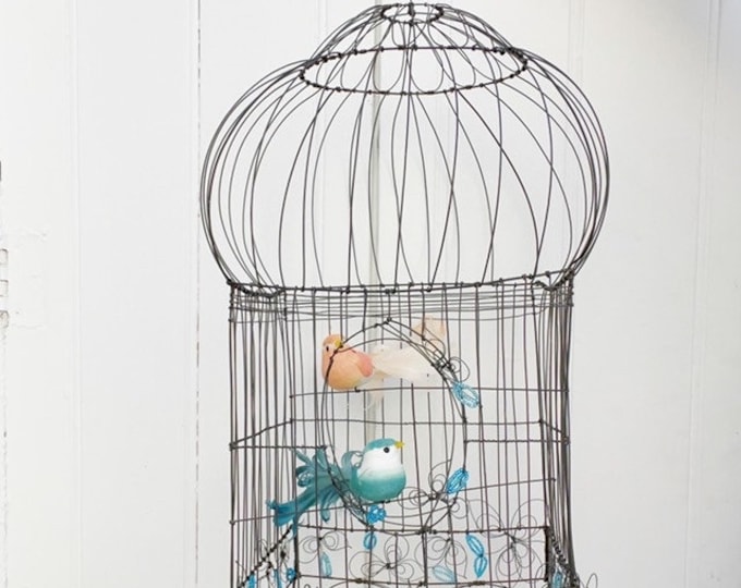 Cage en fil de fer, Sculpture en fil de fer, Pièce unique, fait main par claire ROUGERIE