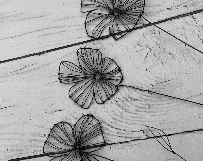 Handmade 3D wire flowers, single flower, 5 different stems to choose from. compose your wire flower bouquet
