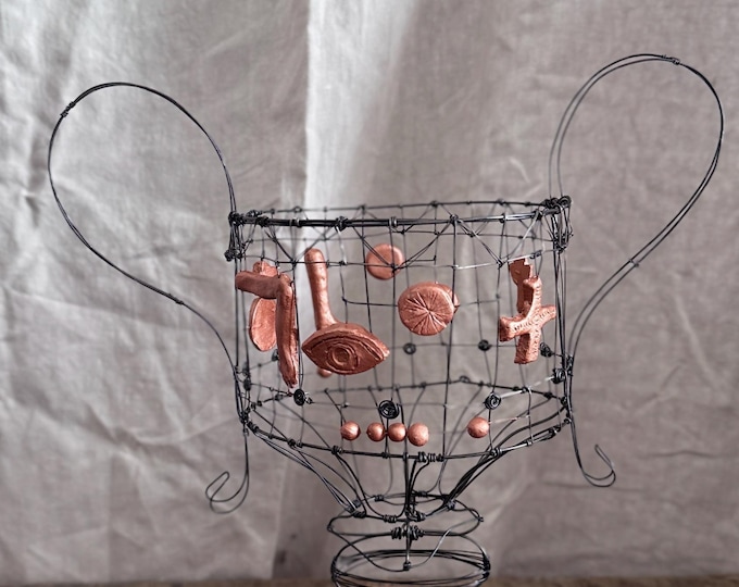 Wire and clay sculpture. chalice, vase, Unique piece. size L