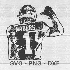 Puede incluir: Silueta en blanco y negro de un jugador de fútbol americano que lleva una camiseta con el nombre "NABERS" y el número "1" en la espalda. El jugador levanta su brazo derecho en el aire, haciendo un puño.
