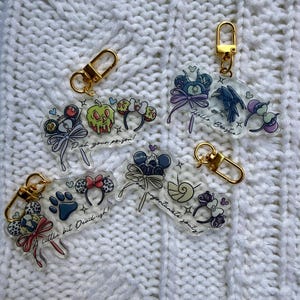 Amuletos para bolso con orejas de villano imagen 1