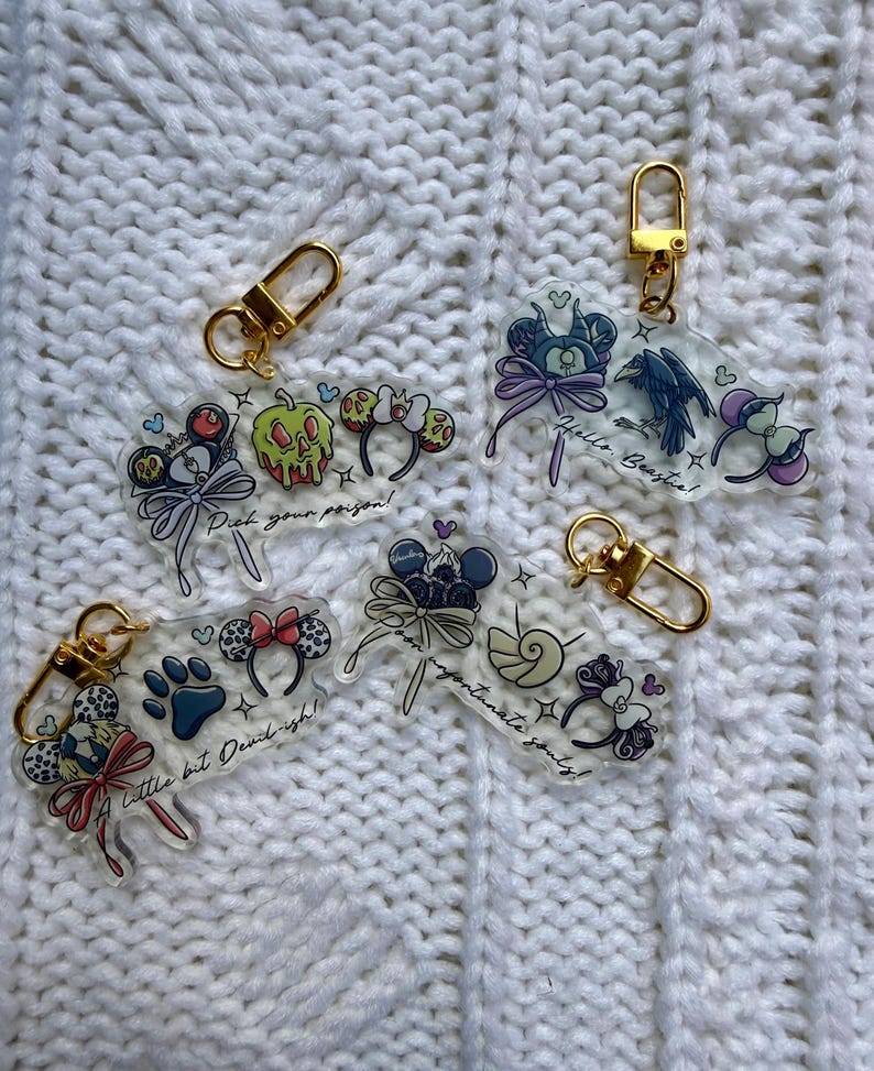 Amuletos para bolso con orejas de villano imagen 1