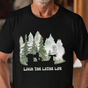 ウッドターニング旋盤ライフTシャツ、ウッドターニングシャツ、面白いウッドターニングシャツ、木工職人への贈り物、お父さんへの贈り物、彼女への贈り物、速達配送