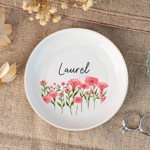 Custom Birth Flower Trinket Dish,Birth Flower Jewelry Dish,Wedding Ring Dish,Bridesmaid Gifts,Birthday Gifts,Bridal Party Gifts,Gift for Her