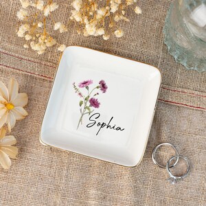 Custom Birth Flower Trinket Dish,Birth Flower Jewelry Dish,Bridesmaid Proposal Gifts,Bridesmaid Gift,Birthday Gift,Bridal Party Gift,Wedding