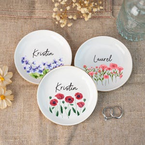 Personalized Birth Flower Jewelry Dish,Birth Flower Ring Dish,Engagement Ring Dish,Bridesmaid Gifts,Engagement Gifts,Gifts for Her