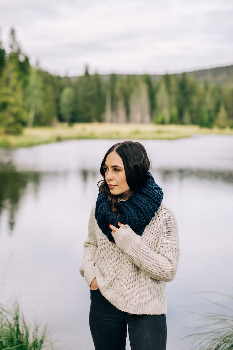 Navy Blue Extra Chunky Cowl // Warm Thick Collared Ribbed Circle Scarf image 5