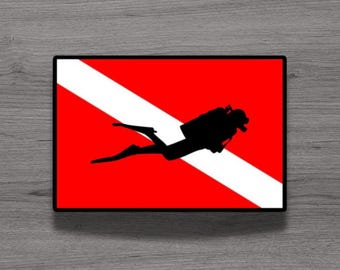 Imán para nevera o pegatina para portátil con bandera de buceo