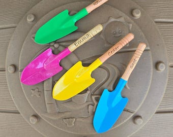 Custom Engraved Metal Shovel