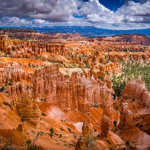 Bryce Canyon National Park in Utah Hoodoo Amphitheater Overlook