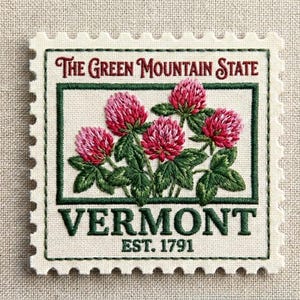 Custom Vermont Red Clover Embroidered Patch Green Mountain State Flower Embroidered Iron On Patch Vintage Stamp Style Badge