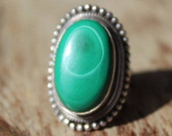 Vintage Sterling and Large Green Turquoise Ring Bezel Set Vintage Ring Large Turquoise Statement Ring Rare Stone Sterling and Turquoise Ring