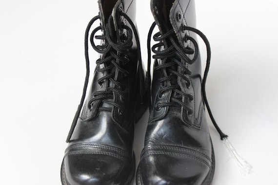 military style boots black