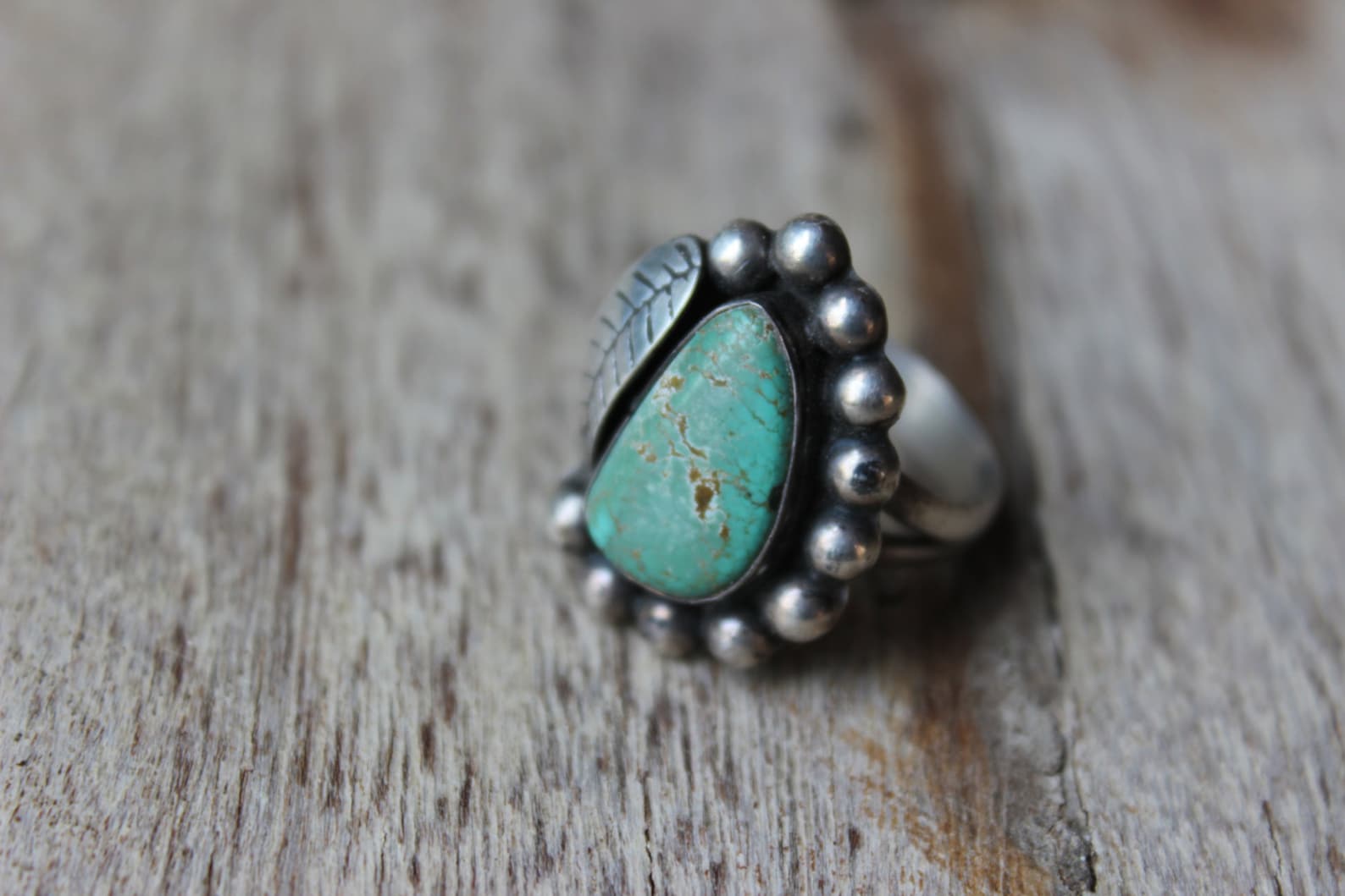 Vintage Old Pawn 925 Sterling Silver and Turquoise Ring Size 8 1/2