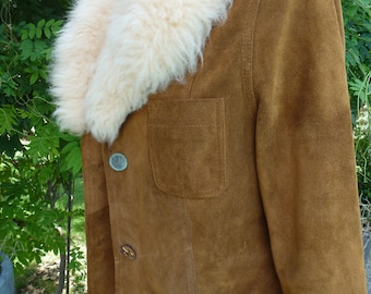 Vintage Shearling Lambswool Collar on Rust Suede Jacket with Vintage Buttons with Patina Cool Suede Jacket with Fur Collar Rocker Coat