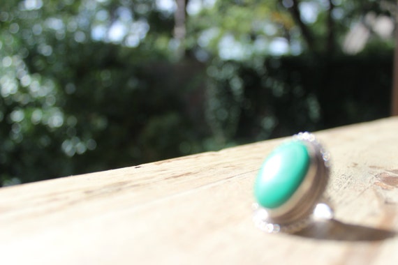 Vintage Sterling and Large Green Turquoise Ring B… - image 2