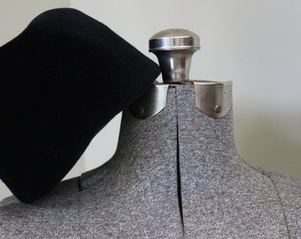 Vintage Black Velvet Hat Harzfeld's Kansas City Pillbox