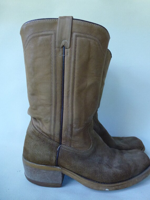 tan square toe cowboy boots