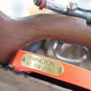Blaze Orange Wasserdichtes Jagd-Hundehalsband - Personalisiertes Namensschild mit Gravur - Gut sichtbare Biothane - Handgefertigt in den USA - Geruchssicher Bild 7