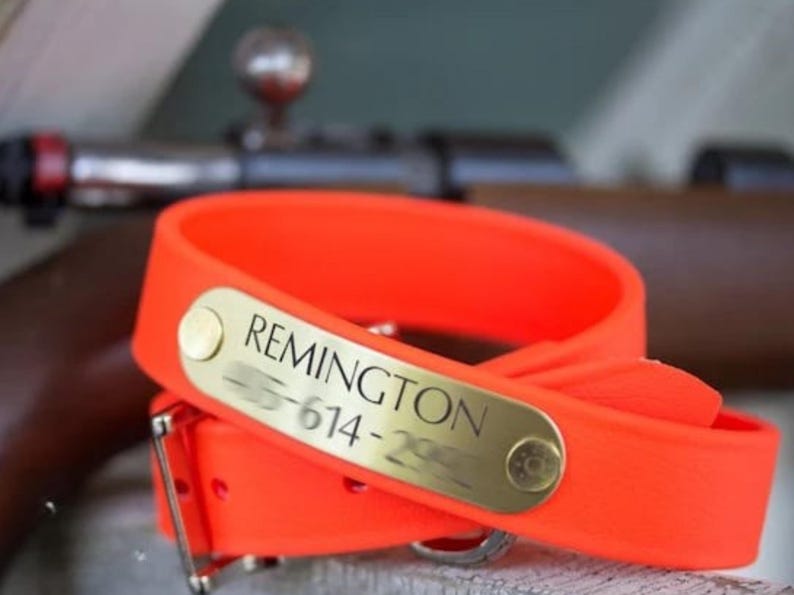 Blaze Orange Wasserdichtes Jagd-Hundehalsband - Personalisiertes Namensschild mit Gravur - Gut sichtbare Biothane - Handgefertigt in den USA - Geruchssicher Bild 5